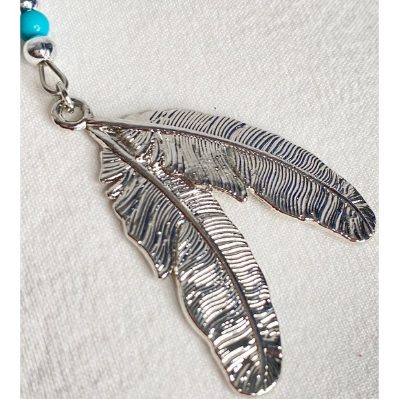 Silver Tone Chain Necklace With Southwestern Style Beads Double Feather Pendant - Picture 3 of 9